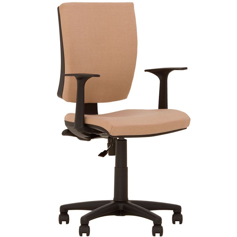  Офисное кресло CHINQUE