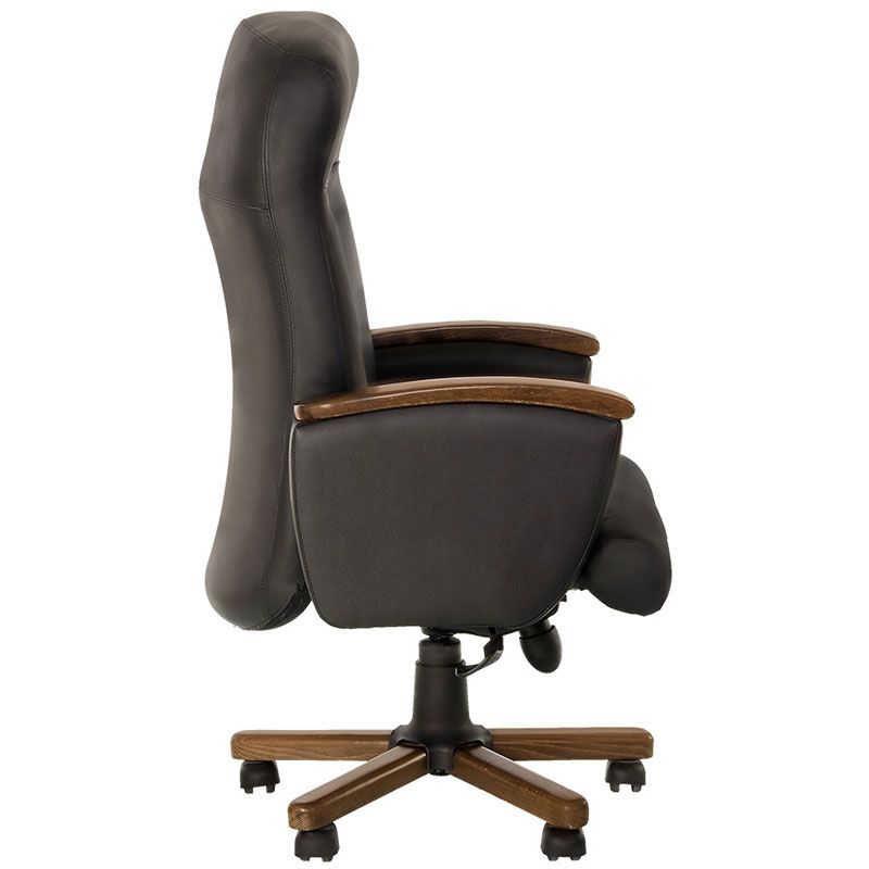 Кресло для руководителя Luxus A Кресло для руководителя Luxus A